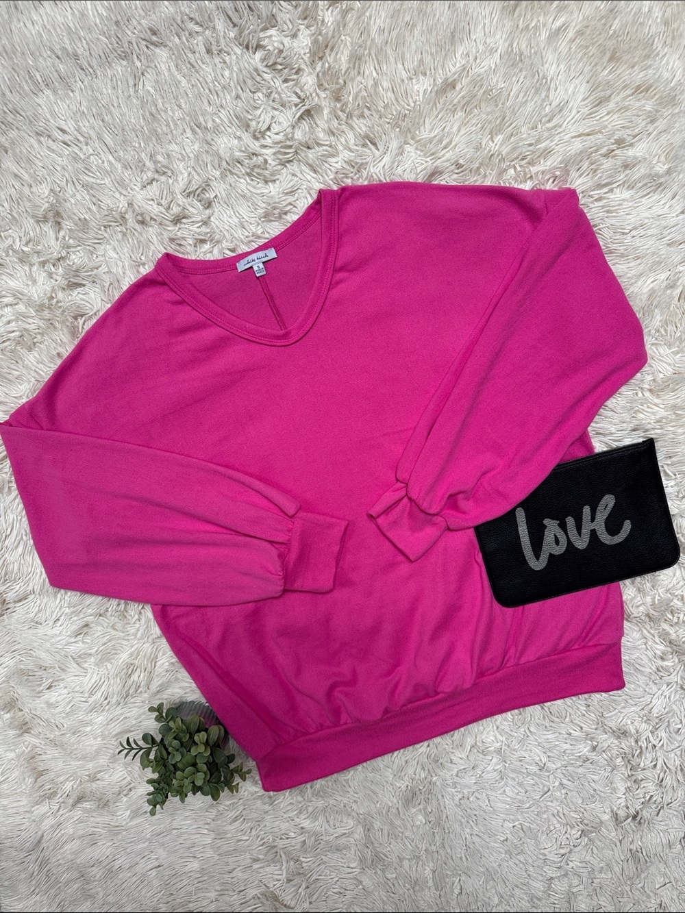White Birch  V-Neck  Soft Hacci Top 💗 Bright Pink